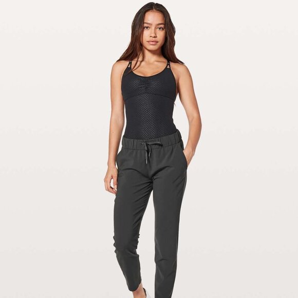 LULULEMON | The Easy Bodysuit | Sz. 4 - Picture 4 of 11